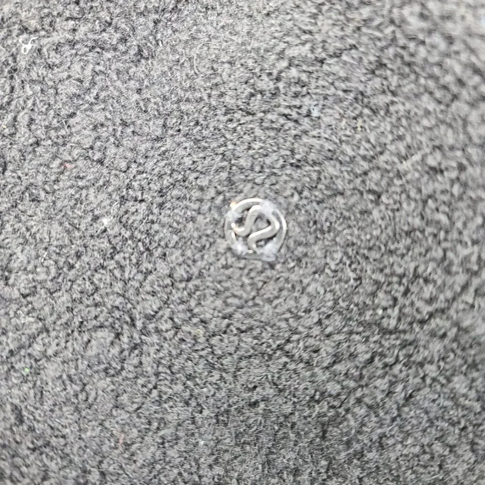 Lululemon Women's Black Go‎ Crazy Insulated Fleece Puffer Jacket Size 2